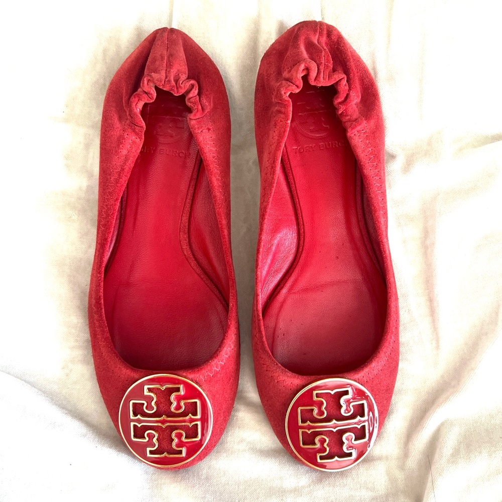 Tory Burch Red Suede Logo Round-Toe Ballet Flats
